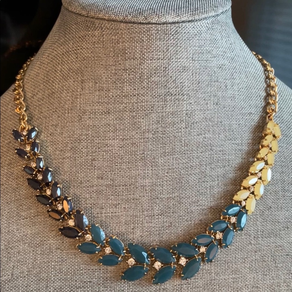 Like new Kate Spade Necklace